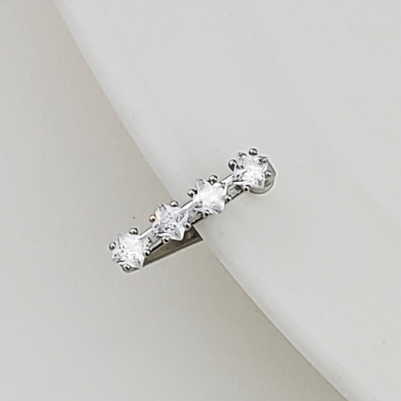 1-S) Ear Cuff - Picture 2 of 5